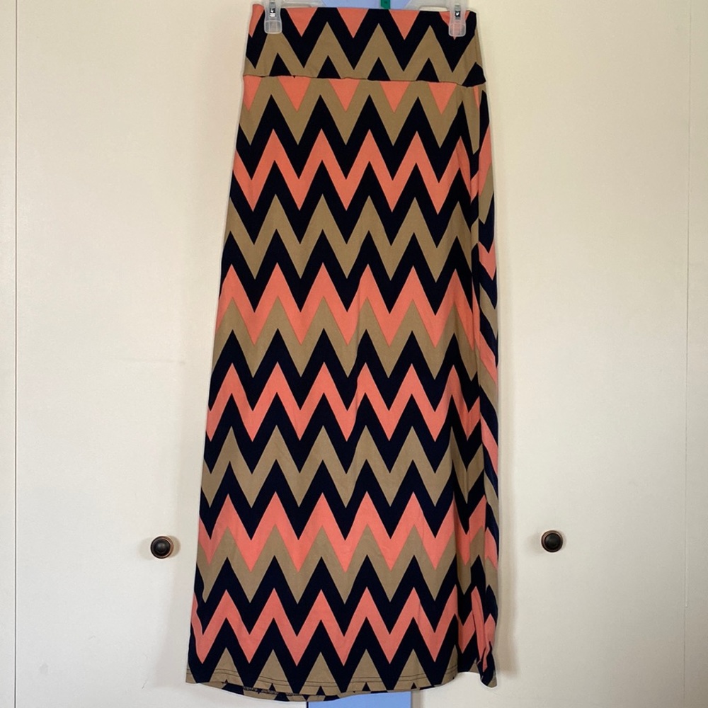 Rue 21 chevron maxi skirt